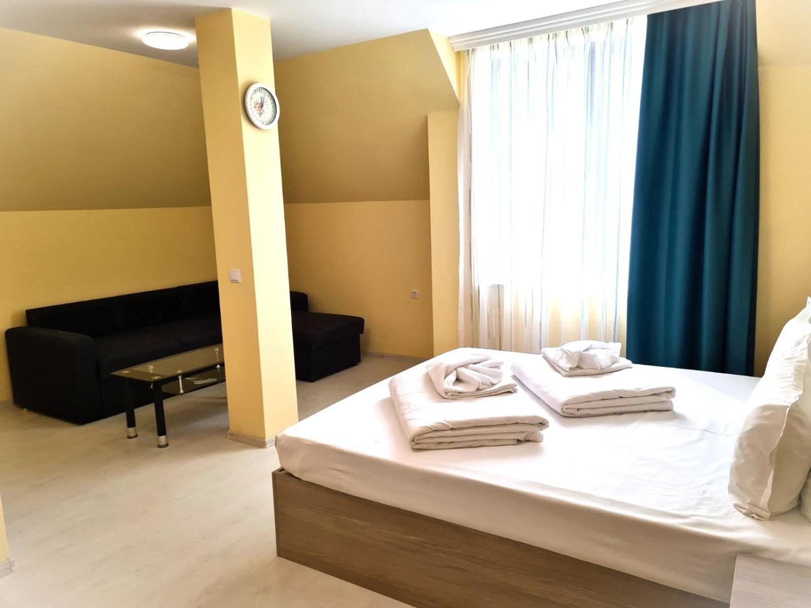 Apart-Hotel Panorama Sea Lux Primorsko Luaran gambar