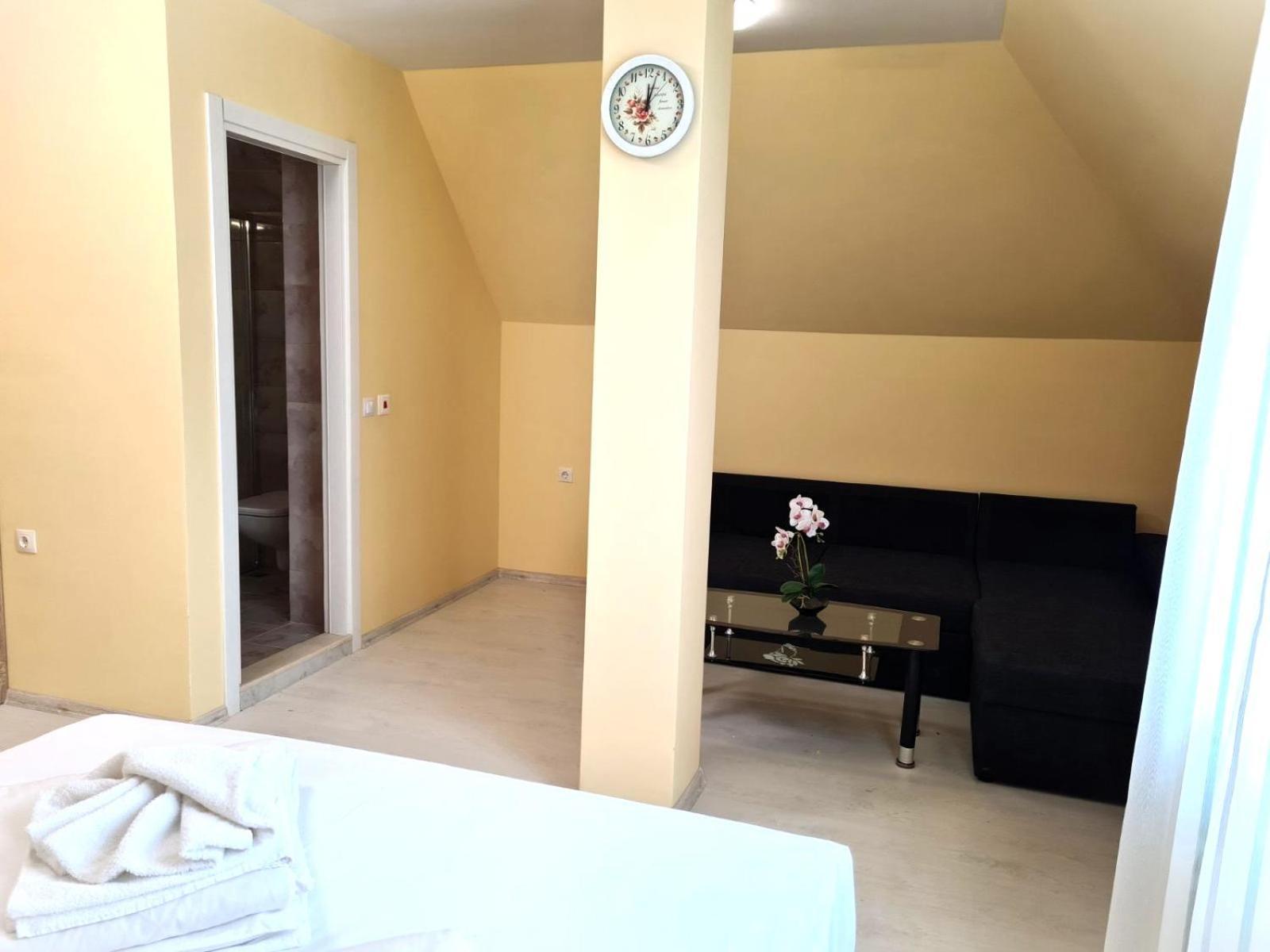 Apart-Hotel Panorama Sea Lux Primorsko Luaran gambar